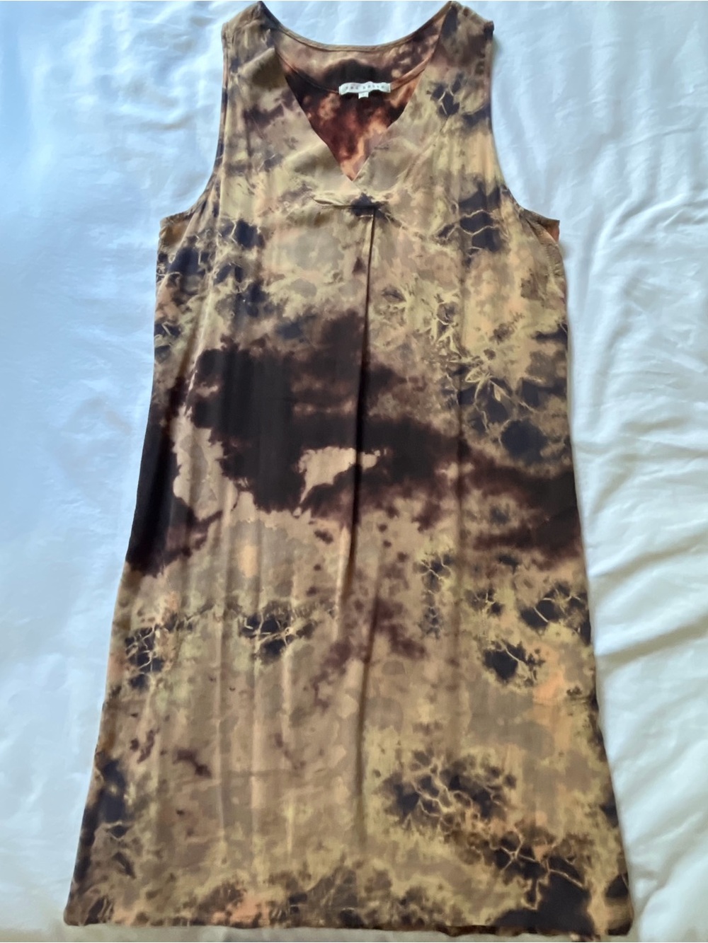 Red Haute Brown and Tan Tie-Dye Sleeveless Shift Dress
